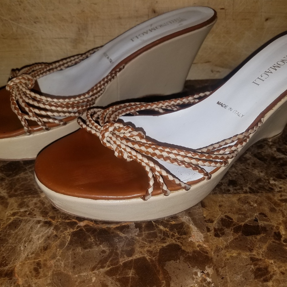 Bruno Magli Brown & Cream Platform Strappy Sandal